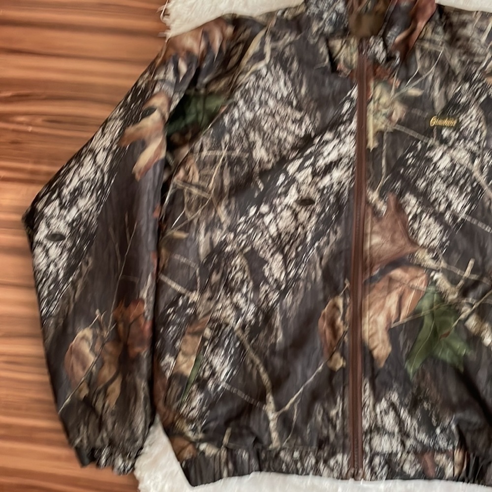 GAMEHIDE Reversible Jacket Size Large - Picture 3 of 11